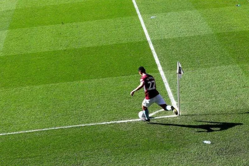 Khái niệm kèo phạt góc dễ hiểu